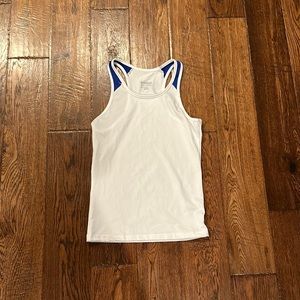 Athletic tank top